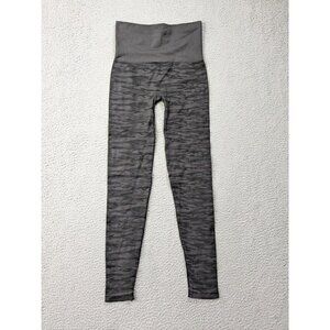 Assets by Sarah Blakely Medium Spanx Leggings Womens Camo Pattern Gray Black